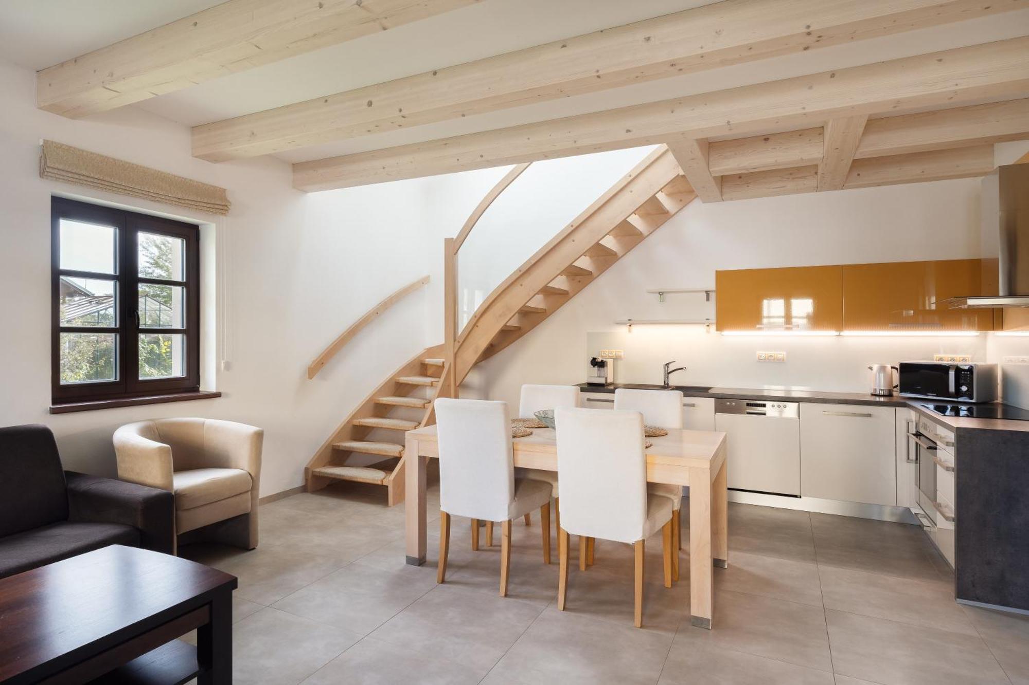Apartmany Na Seniku トレボン エクステリア 写真